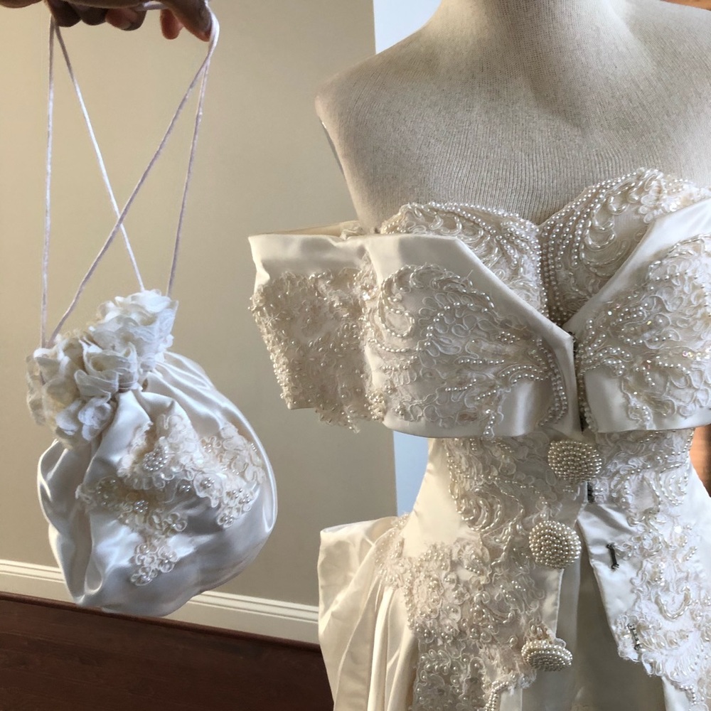 STUNNING EMBELLISHED CUSTOM VINTAGE WEDDING DRESS SET/POUCH/SIZE XS - Picture 16 of 16